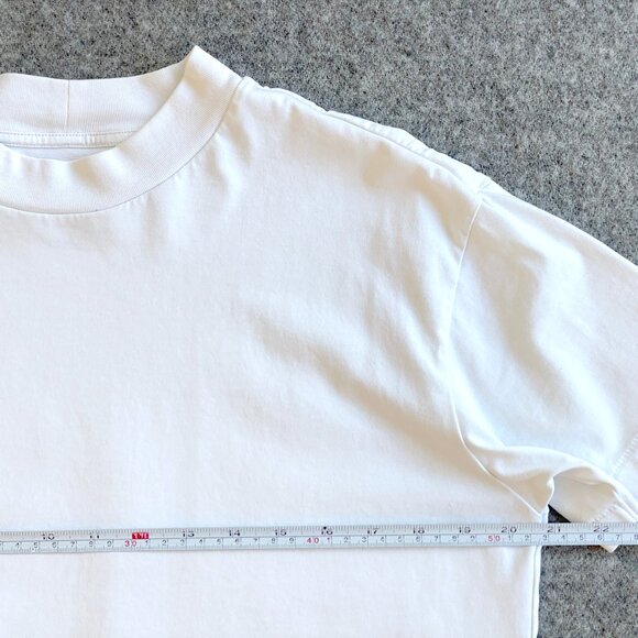 Uniqlo x Theory Womens Mock Neck Short Sleeve White T-shirt Size M Boxy Cut - Picture 7 of 7
